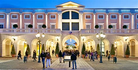 outlet la reggia marcianise negozio gucci|la reggia designer outlet.